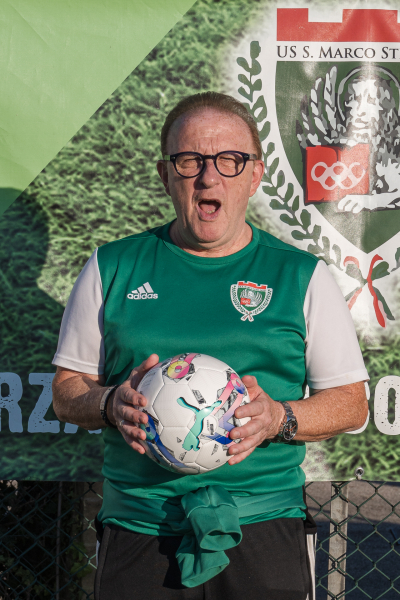  Maurizio 